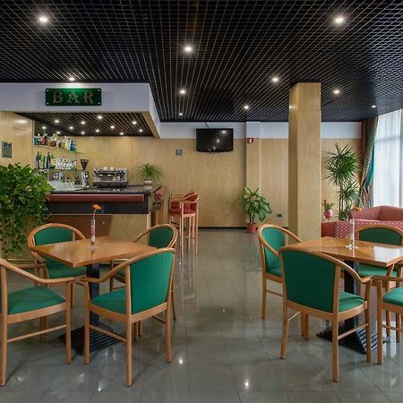 波梅齐亚梅迪图尔酒店 外观 照片